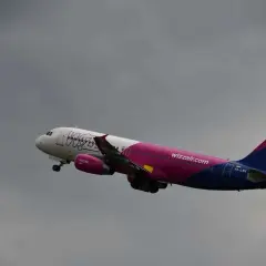 Wizz Air: Ile alkoholu możesz zabrać? Uniknij konfiskaty!