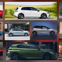 Kolekcja nowoczesnych aut typu auto hatchback w różnych kolorach: czerwonym, białym, zielonym, niebieskim, srebrnym i szarym.