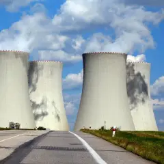 Polska elektrownia atomowa: Czy działa? Kiedy ruszy pierwszy blok?