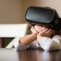 Czy okulary VR są szkodliwe dla dzieci? Poznaj niebezpieczeństwa i zalecenia