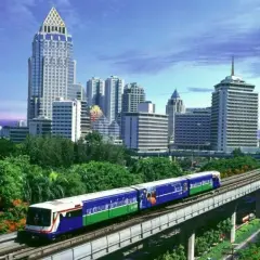 Jak dojechać z lotniska Bangkok do centrum? Wybierz najlepszy transport!