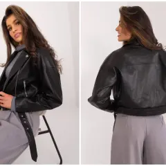 Stylowa ramoneska damska plus size w kolorze czarnym, z przodu i z tyłu. Idealna na co dzień.