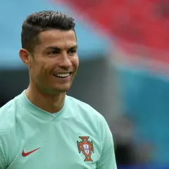 Cristiano Ronaldo zarobki: Ile naprawdę zarabia miliarder CR7?