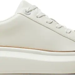 Białe sneakersy Aldo z futrzanym akcentem i złotą lamówką. Stylowe, wygodne i modne.