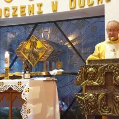 Ile trwa suma w kościele? Zaskakujące fakty o niedzielnej mszy