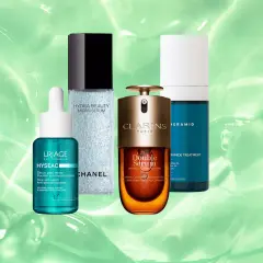 Vier Seren: Uriage Hyseac, Chanel Hydra Beauty, Clarins Double Serum und ein Ceramid-Treatment. Für die beste Wirkung muss man nach Serum Creme benutzen.