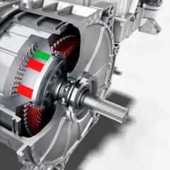 Sezione di motori elettrici per auto, mostrando rotore, statore e ingranaggi.
