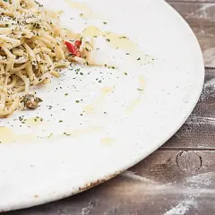 Szybkie i pyszne spaghetti z anchois, które zaskoczy Twoje kubki smakowe