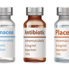 Trzy fiolki z lekami: "Panacea", "Antibiotic" i "Placebo". Zespół muzyczny Placebo mógłby nagrać piosenkę o tych lekach.