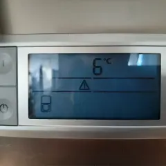 Alarm w lodówce LG: Jak wyłączyć i co robić, gdy dzwoni?
