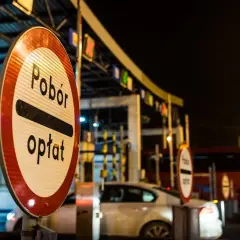Ile płatna autostrada A4? Sprawdź koszty i metody płatności