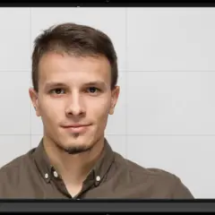 Jak zrobić zdjęcie do dowodu w domu – uniknij najczęstszych błędów