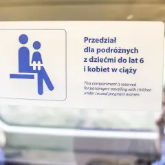Pendolino: przedział rodzinny dla podróżnych z dziećmi do lat 6 i kobiet w ciąży.