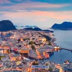 Norwegia gdzie leży: Odkryj jej położenie w Europie i sąsiadów