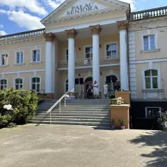 Pałac Seniora Przyjaźń: Decyzja o opiece co musisz wiedzieć?