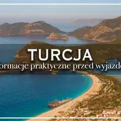 Piękna plaża w Turcji. Dowiedz się, czego nie wolno zabrać do Turcji, by podróż była udana.