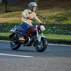 Czy na 50cc trzeba mieć prawo jazdy? Zaskakujące zasady i wyjątki