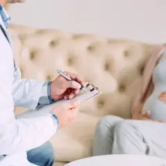 Ile razy należy wykonać badanie toksoplazmozy w ciąży, aby uniknąć zagrożeń?