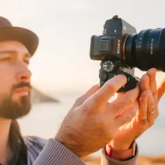 Jaki aparat na początek? Bezlusterkowiec APS-C to najlepszy wybór!