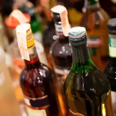 Hurtownie napojów Wrocław – najlepsze oferty i dostawy dla firm
