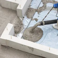 Jaki beton na fundament B20 czy B25? Wybierz mądrze i oszczędzaj