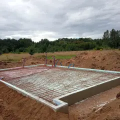 Jaki fundament pod dom szkieletowy 35m2? Wybierz najlepsze rozwiązanie
