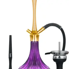 En elegant Aladin shisha med lila glas och guldfärgade detaljer. En modern design för en njutbar upplevelse.
