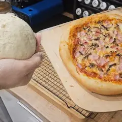Jak zrobić szybką pizzę w 30 minut bez skomplikowanych składników