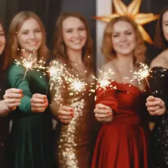 Outfits de fiesta en invierno: Brilla con estilo y sin frío