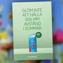 Sommaren är här, glöm inte att hålla 0,06 mm avstånd. En påminnelse om säkerhet, som en film om den blomstertid nu kommer.