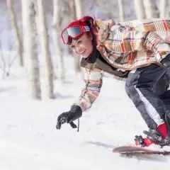 Jaka kurtka na snowboard: uniknij błędów przy wyborze idealnej kurtki