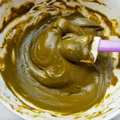 Jak zrobić pastę z naturalnej henny? Kompletny przewodnik DIY