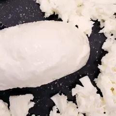 Czy mozzarella jest dietetyczna? Odkryj prawdę o jej kaloriach i zdrowiu