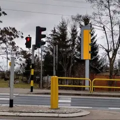 Fotoradar od tyłu: Legalność, działanie i wpływ na motocyklistów