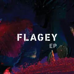 Okładka EP "Flagey" Taco Hemingwaya. Abstrakcyjne, malarskie tło w odcieniach granatu, czerwieni i różu.