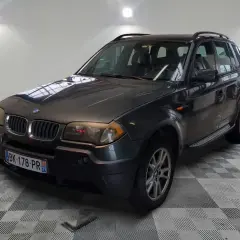BMW X3 2.0d 150cv, un SUV oscuro con matrícula BK-178-PR, listo para enfrentar sus problemas.