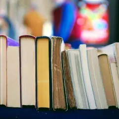 Jak znaleźć książkę bez tytułu i autora – skuteczne metody i porady