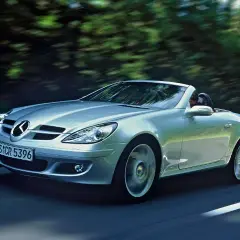 Mercedes SLK: Czy warto kupić? Generacje, silniki, usterki