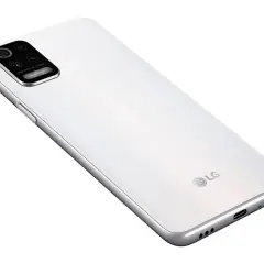 Biały LG K52 z aparatem 48MP AI. Sprawdź pełne lg k52 dane techniczne.