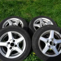 Idealne opony do Peugeot 206 bez przepłacania. Jak wybrać najlepsze?