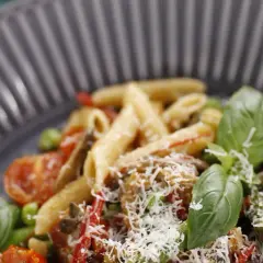 Penne primavera - prosty przepis na zdrowe i pyszne danie makaronowe