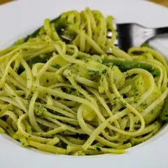 Idealne spaghetti z pesto: 15 minut i zero błędów!