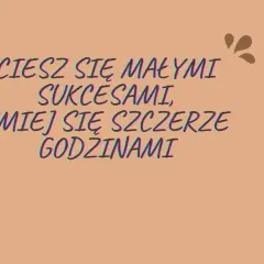 Miś z życzeniami urodzinowymi dla syna: "Ciesz się małymi sukcesami, śmiej się szczerze godzinami".