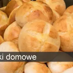 Jak zrobić idealne bułki pszenne? Prosty przepis krok po kroku