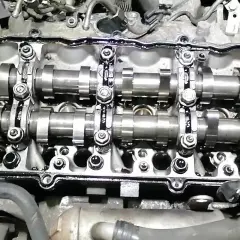 Jaki olej przy przebiegu 300 tys diesel - uniknij kosztownych błędów