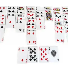 Karty do gry w **freecell klasyczny** ułożone w kolumny, gotowe do rozgrywki.