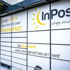 InPost we Francji: odbieraj paczki wygodnie. Automaty InPost oferują odbiór online.