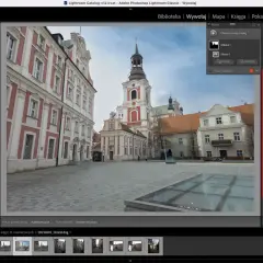 Edycja zdjęcia w programie **nx studio po polsku**. Widok interfejsu programu Adobe Lightroom Classic z panelami edycji i podglądem zdjęcia zabytkowej kamienicy.