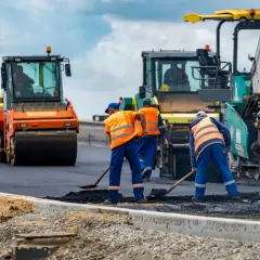 Ile kosztuje położenie 1 km asfaltu? Zaskakujące wydatki i czynniki