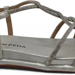Sandali Alma en Pena argento con strass scintillanti e cinturino regolabile. Perfetti per un look estivo elegante.
